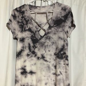 American Eagle shirt